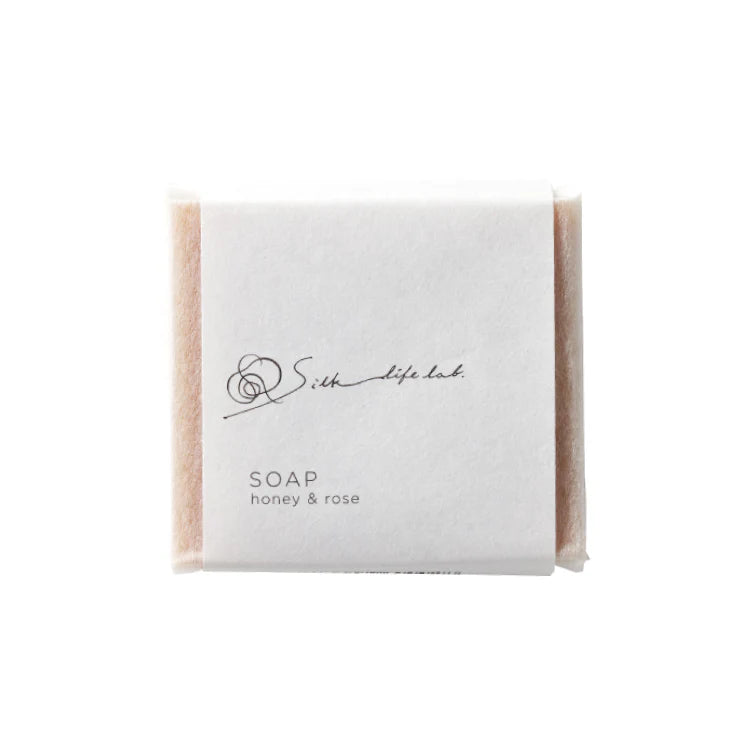 賦活水潤綠蠶絲精華護膚皂 SILK EXTRACT PREMIUM NATURAL ESSENCE SOAP  (Honey & Rose)(大裝90G) image 0